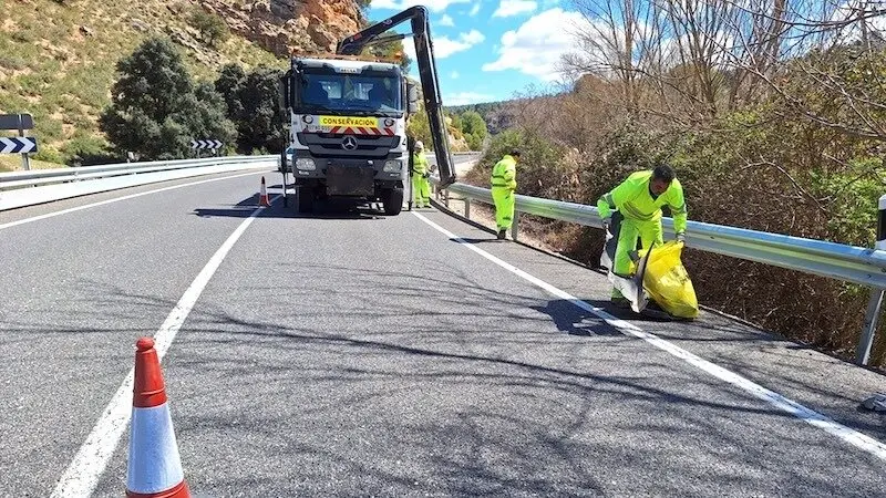 El Gobierno aprueba el contrato para conservar 205 kms de carreteras en la provincia de Albacete, conservación, mantenimiento,