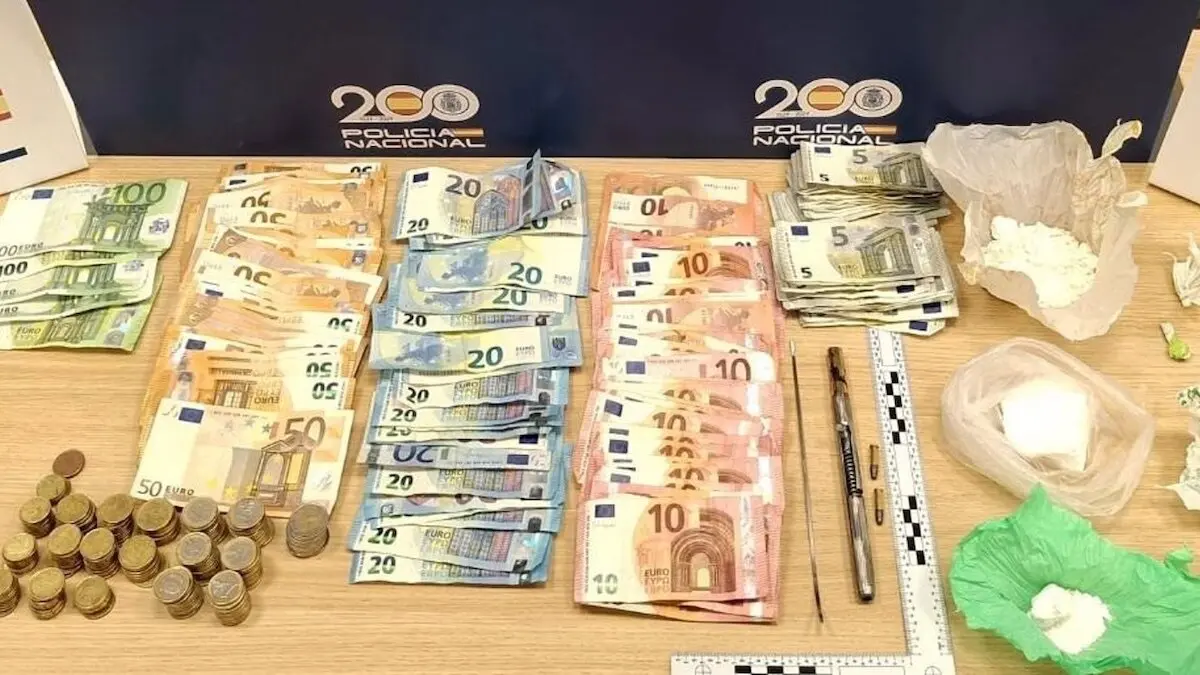 Dos detenidos en Puertollano (Ciudad Real) cuando se disponían a realizar una entrega de droga