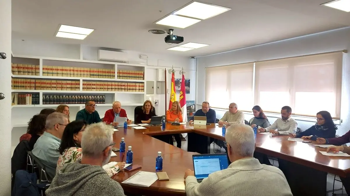 En la imagen un instante de la reunión de la Comisión Provincial de Ordenación del Territorio y Urbanismo de Cuenca
