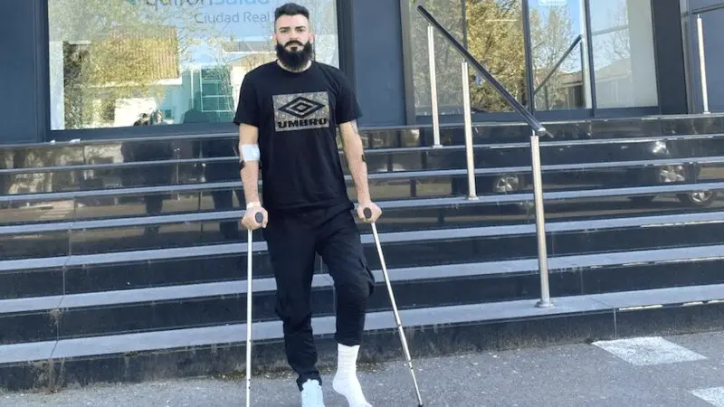 Juan Emilio (Manzanares), baja para el resto de la temporada tras ser operado