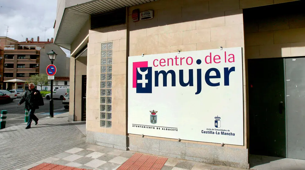 En la imagen de archivo el Centro de la Mujer de Albacete