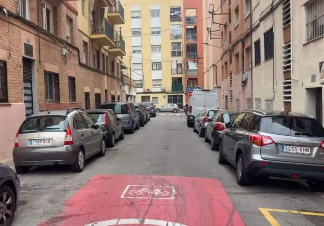 Un vecino recibe una paliza al intentar evitar que okupen un piso en su edificio