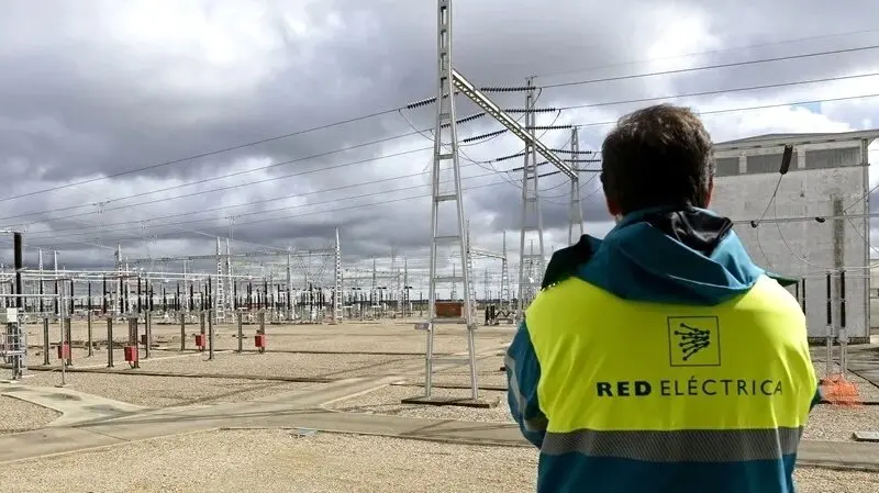El inédito apagón centra el foco en Red Eléctrica y su matriz, una gran desconocida