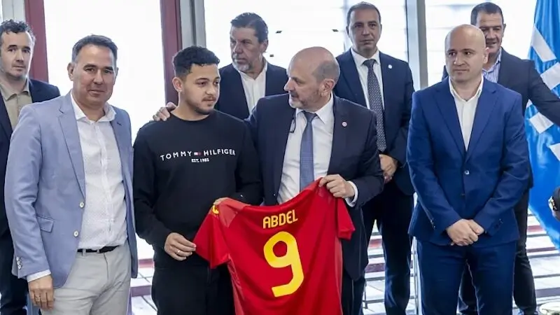 La RFEF rinde homenaje al árbitro de fútbol sala gravemente agredido en Guadalajara
