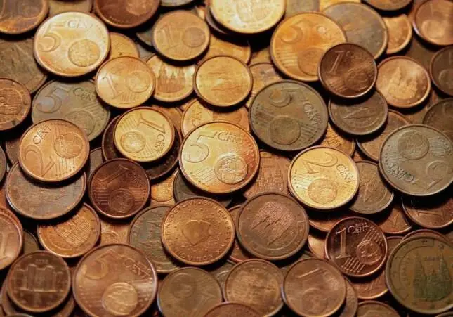 Las llevas en la cartera: estas monedas de 5 céntimos pueden valer hasta 800 euros