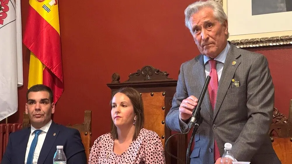 Paco Ureña, nuevo alcalde de Almagro tras prosperar la moción de censura de PSOE y 'Por Almagro'