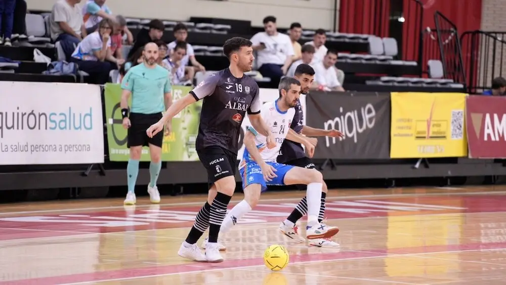 El Viña Albali Valdepeñas cerró la temporada con una victoria en Zaragoza (4-7) - Fotografía: Alejandro Meavila