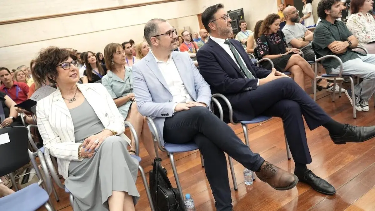 El consejero de Educación, Cultura y Deportes, Amador Pastor, durante las I ‘Jornadas de Radio Escolar de Castilla-La Mancha’