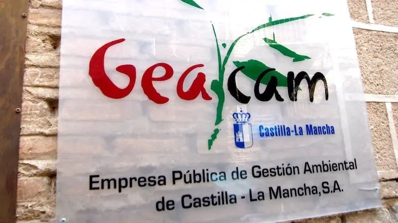Piden la dimisión del delegado de Geacam por obviar requisitos de contratación