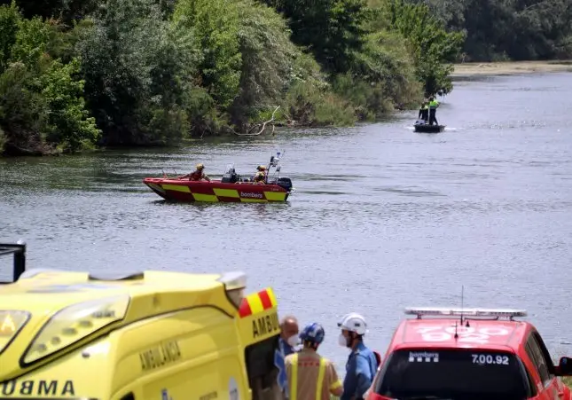 Investigan la muerte de un joven de 15 años tras entrar en un río y ya no salir