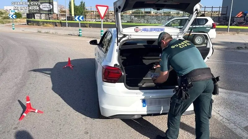 Detenido en Torija tras ser sorprendido con 4 tabletas de hachís y 2.990 euros