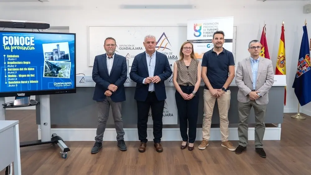Arranca el programa 'Conoce tu Provincia' con visitas culturales y senderismo