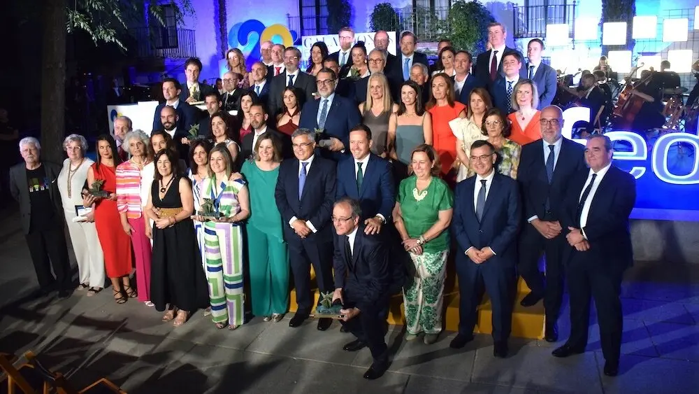 Imagen de familia de la gala de la 29 edición de los Galardones Empresariales de Fedeto