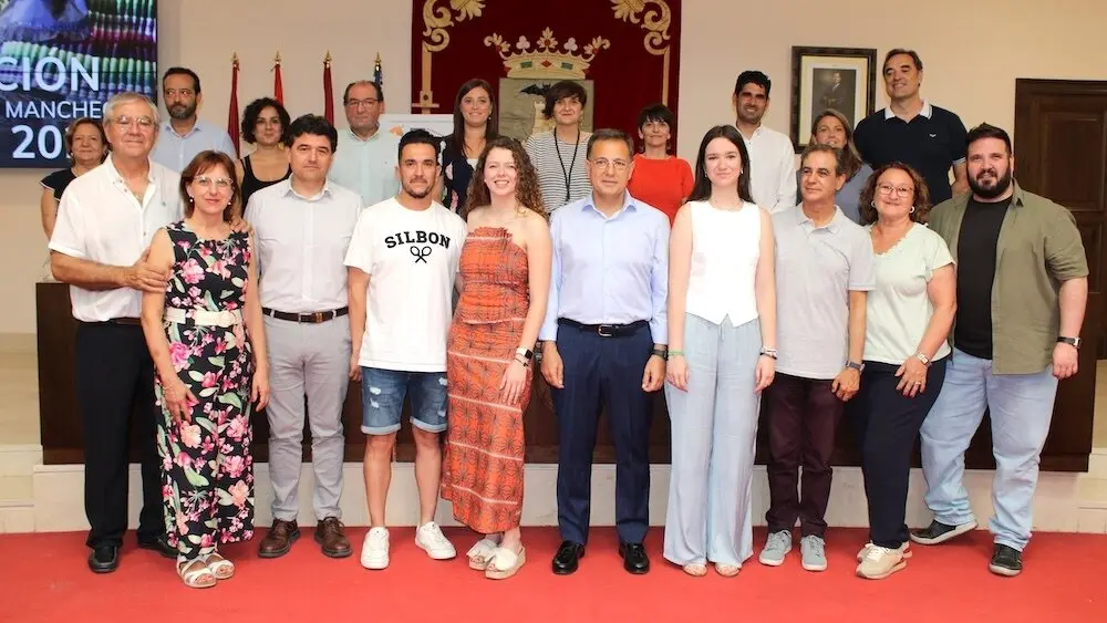 Albacete desvela las tres parejas de Manchegos que representarán a la ciudad en la Feria de 2025
