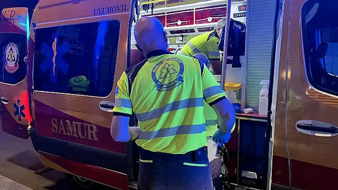 ambulancia, reyerta, herido, agresión