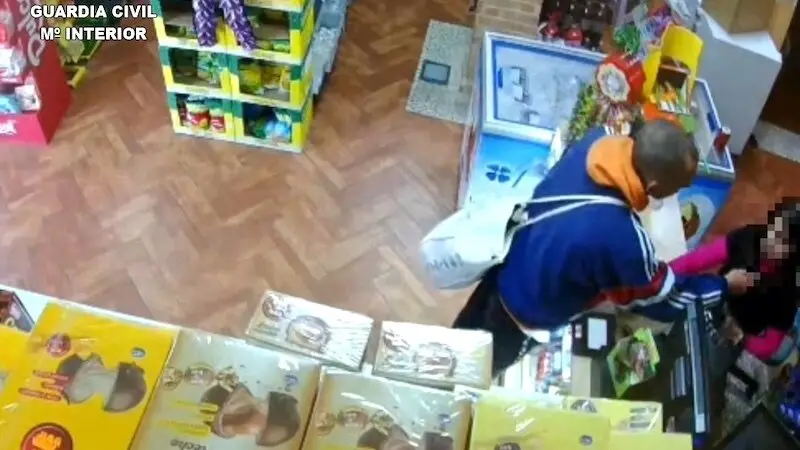 Detenido y en prisión por varios intentos de robo con arma blanca en Tomelloso (Ciudad Real)