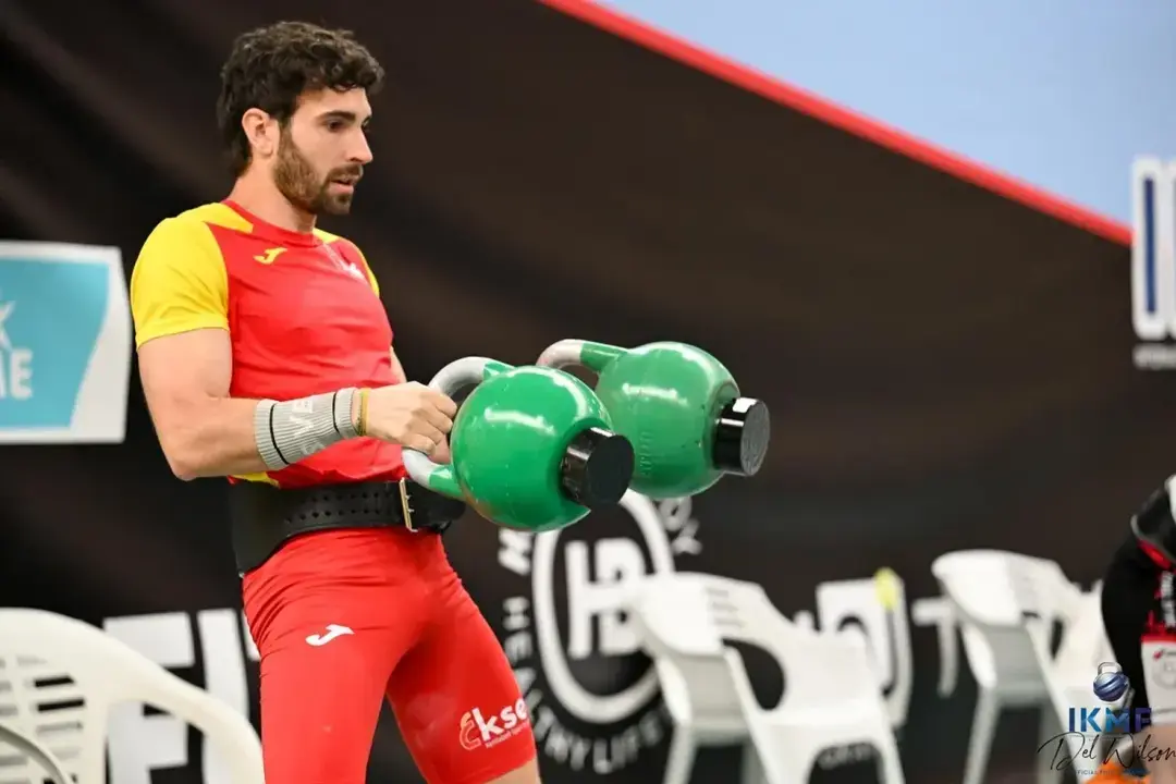 El albaceteño Pedro Monteagudo, campeón del mundo de Kettebel Maratón (IKMF)