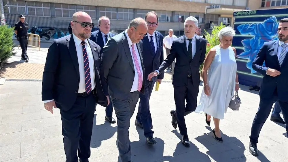 El ministro del Interior, Fernando Grande-Marlaska, ha participado en Cuenca en el acto de entrega de diplomas a la nueva promoción de técnicos de Instituciones Penitenciarias