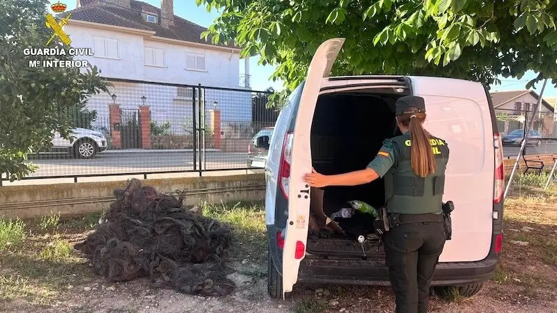 Tres detenidos en Maranchón (Guadalajara) con numerosos antecedentes tras huir en un control