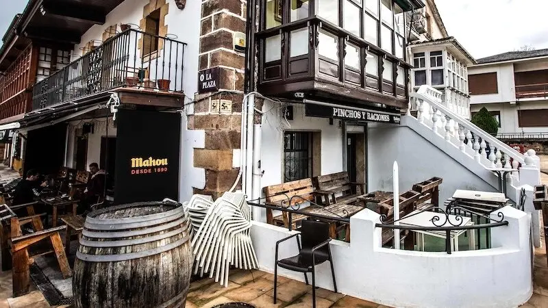 Mahou lanza una iniciativa para reabrir bares en pueblos de menos de 5.000 habitantes