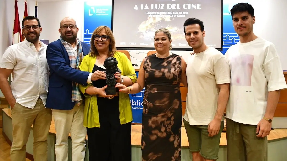 'A la luz del cine' vuelve por segundo año a Consuegra y se estrena en Guadamur