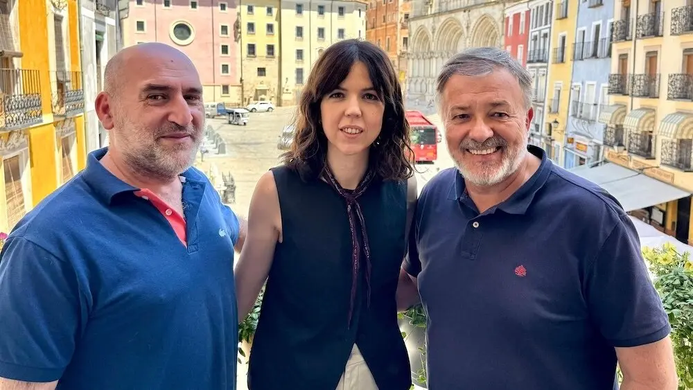 La ilustradora Cristina Martínez Benita, cartelista de las fiestas de San Julián de Cuenca