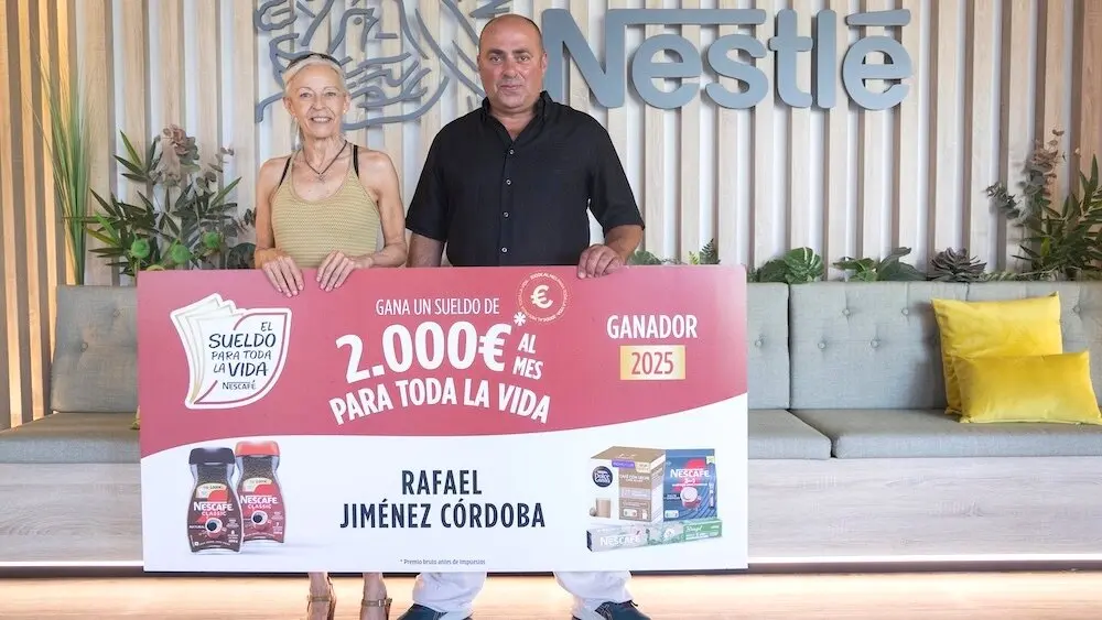 El “Sueldo para toda la vida” 2025 de Nescafé viaja por primera vez a Cuenca