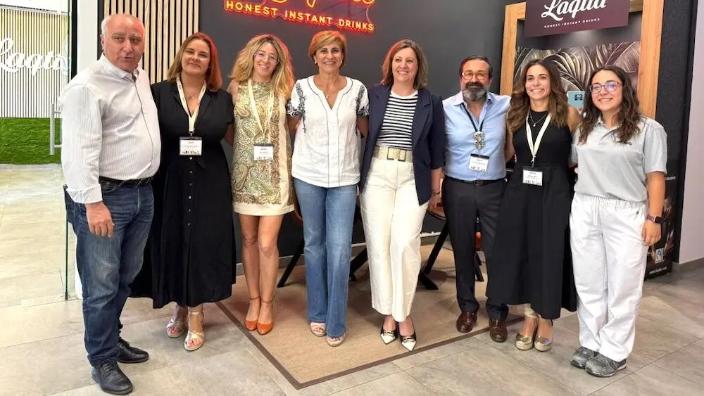 La consejera de Economía, Empresas y Empleo, Patricia Franco, ha visitado la empresa Laqtia en la localidad toledana de La Mata