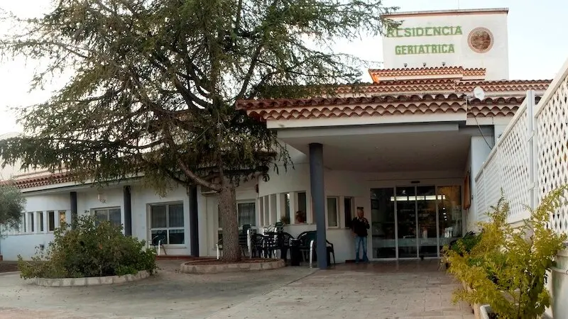 Desalojan a unas 130 personas de una residencia de mayores de Motilla del Palancar (Cuenca) tras un incendio