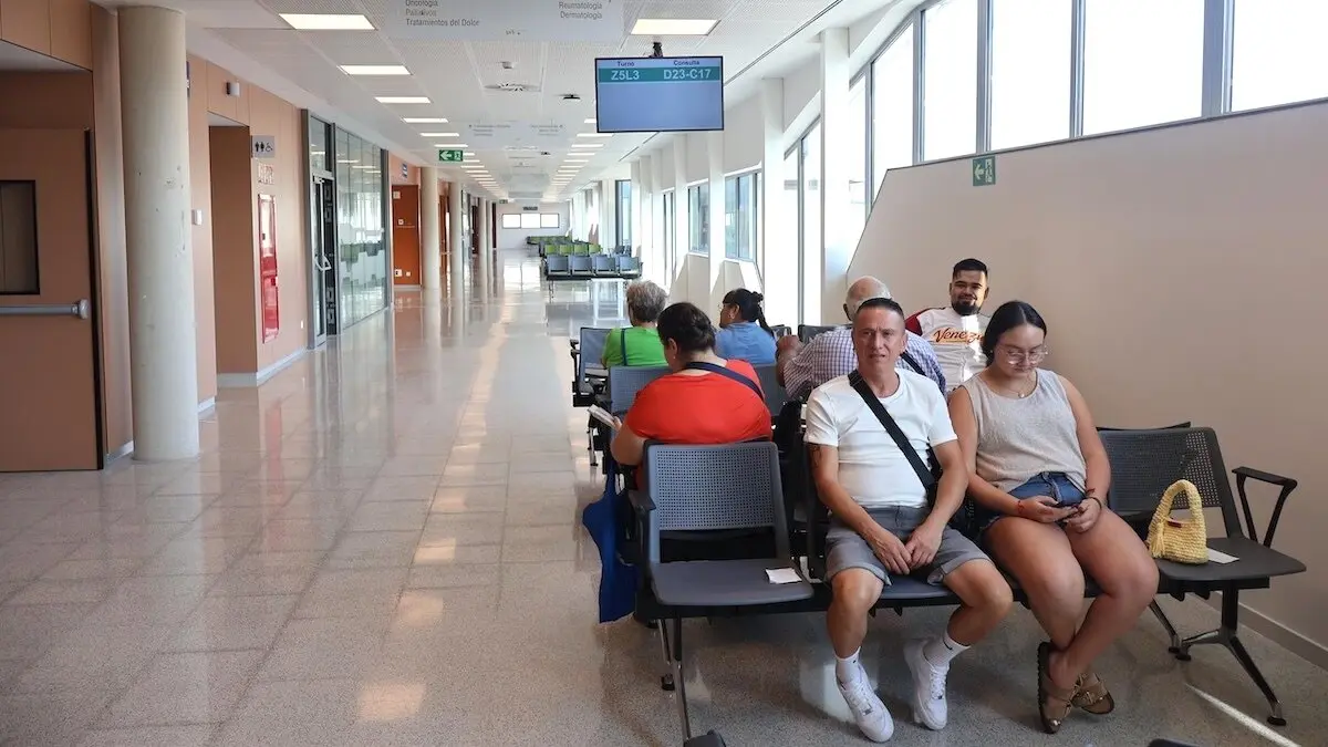Medicina Interna y Reumatología empiezan a pasar consulta en el Hospital de Cuenca