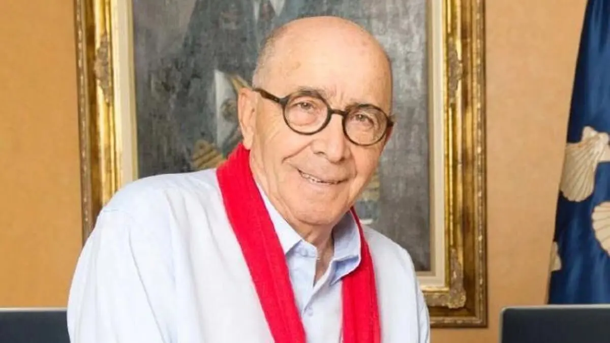El alcalde de Noblejas (Toledo), Agustín Jiménez, anuncia una huelga de hambre para reclamar un instituto