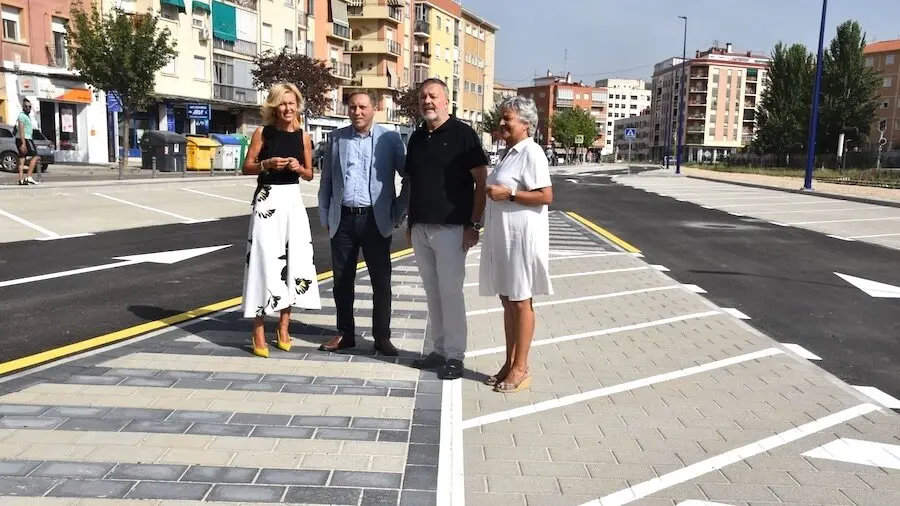 Inaugurado el primero de los aparcamientos en los terrenos de Adif con 53 plazas