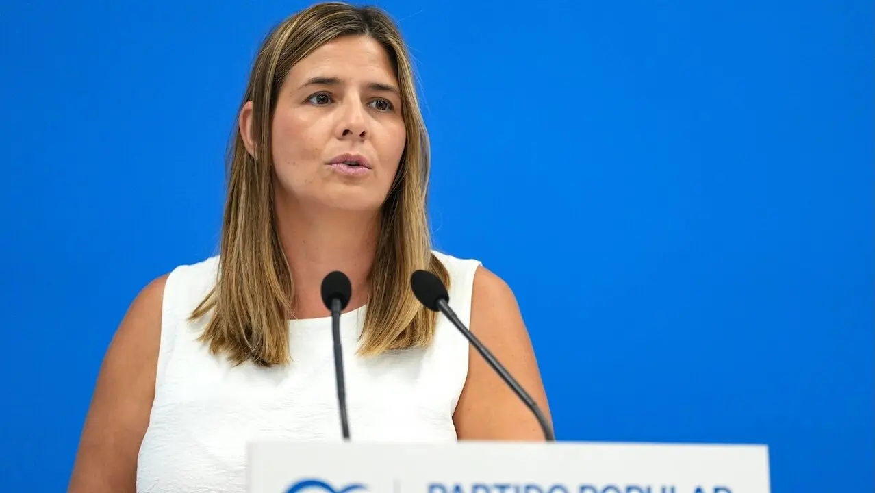 La secretaria general del PP de Castilla-La Mancha y diputada regional, Carolina Agudo, durante la rueda de prensa que ha ofrecido en la sede de los 'populares' en Toledo