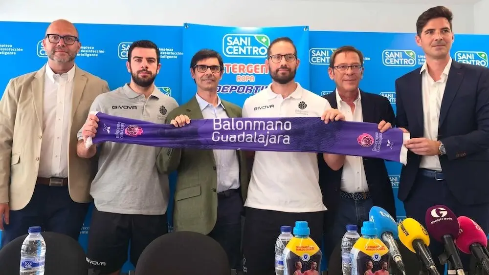 Sanicentro da nombre y fuerza al Balonmano Guadalajara en la nueva temporada - Fotografía: Farah Suárez
