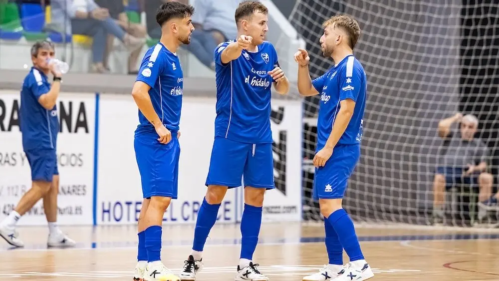 El Quesos El Hidalgo Manzanares FS cierra con pleno de victorias su pretemporada y ya piensa en Noia