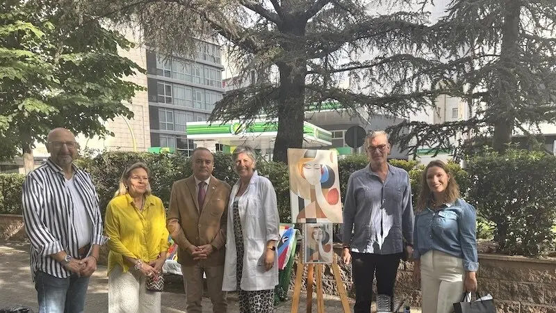 Artistas talaveranos llevan sus obras a la calle para acercarlas a sus vecinos
