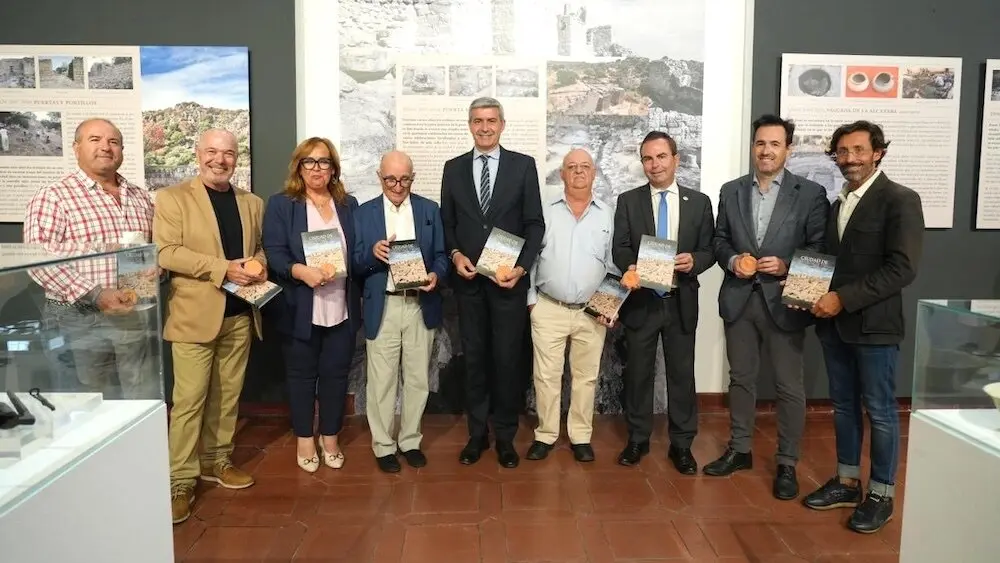 Una exposición en Toledo reúne setenta piezas del yacimiento de Ciudad de Vascos