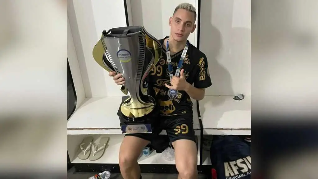 El Viña Albali Valdepeñas ficha al ala diestro brasileño Alex Fonseca hasta 2028