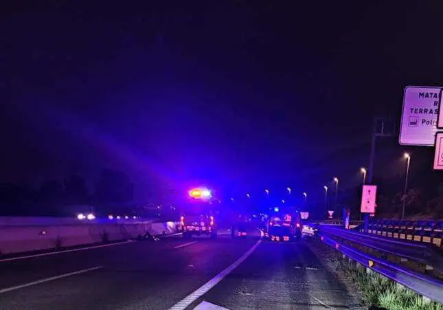 Muere un motorista sin carné y con la moto sin seguro en un trágico accidente, atropello,