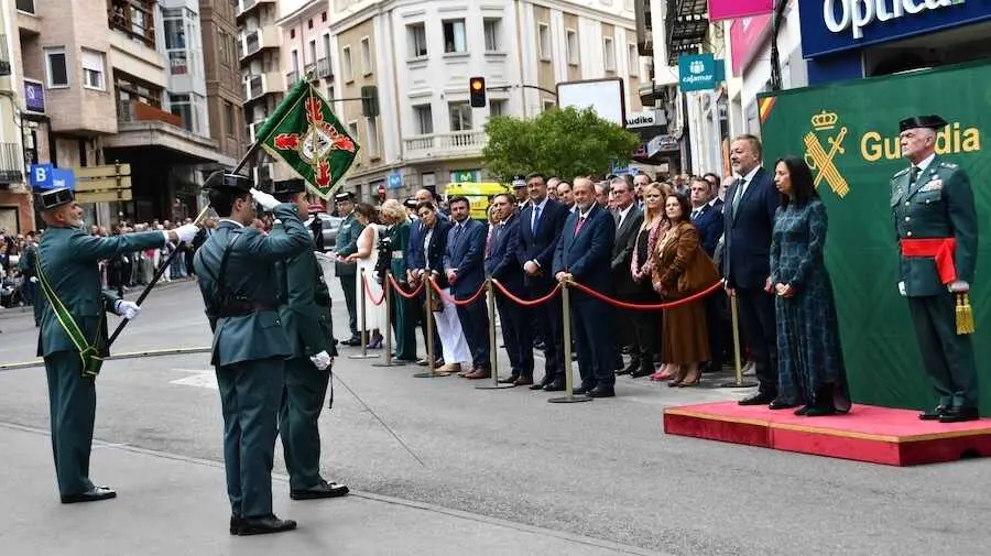 El izado de la bandera en Cuenca abre los actos de la patrona de la Guardia Civil