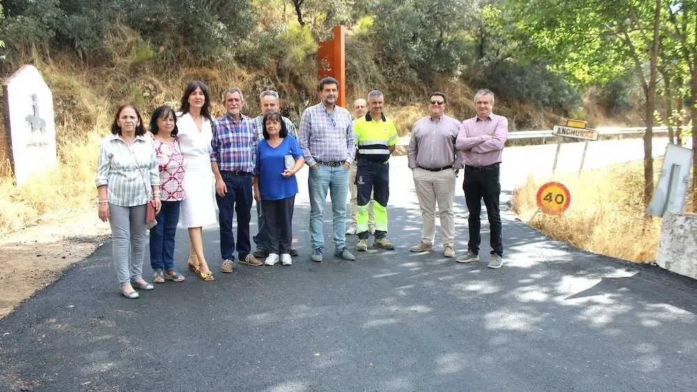 La Junta invierte 2,1 millones en acondicionar la CM-4106 entre Anchuras y Badajoz