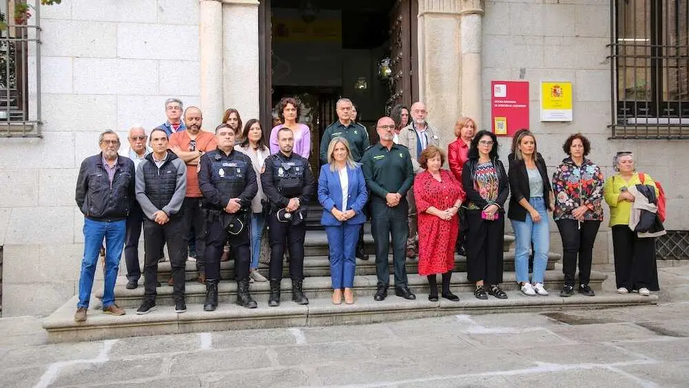 Minuto de silencio este miércoles en la Delegación del Gobierno en Castilla-La Mancha en señal de repulsa por los dos últimos asesinatos machistas en Guipúzcoa y Madrid
