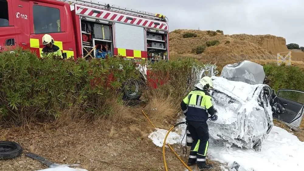 accidente de tráfico, choque, colisión, salida de vía, salirse de la vía,