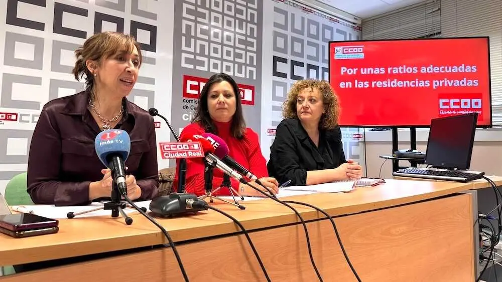 CCOO pide a la Junta un aumento de ratios de personal en residencias de mayores privadas