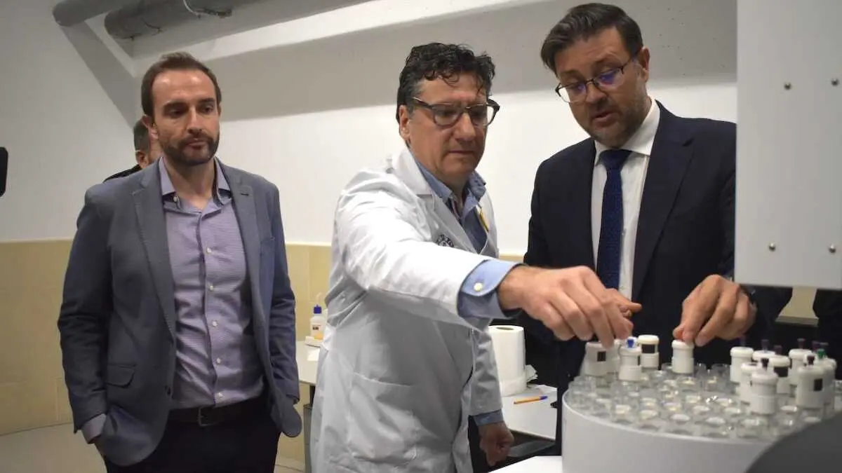 La Junta destina más de un millón a una resonancia magnética nuclear en la UCLM