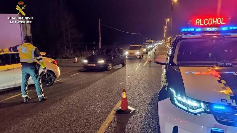 Investigada una conductora por sextuplicar la tasa de alcohol tras un siniestro