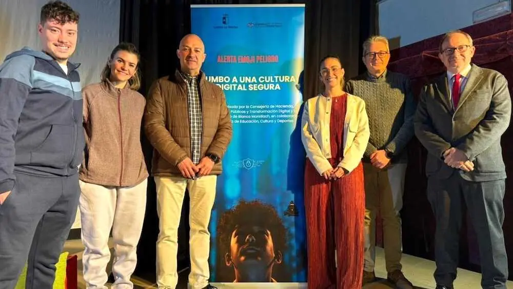 El Gobierno de Castilla-La Mancha impulsa un ciclo teatral sobre ciberseguridad juvenil