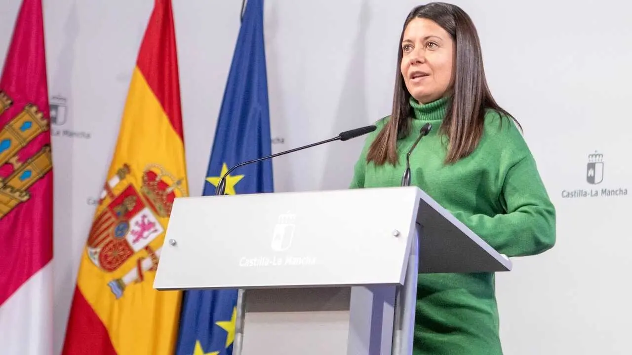 La consejera de Bienestar Social de Castilla-La Mancha, Bárbara García Torijano, ha informado en rueda de prensa de asuntos de su departamento abordados en el Consejo de Gobierno