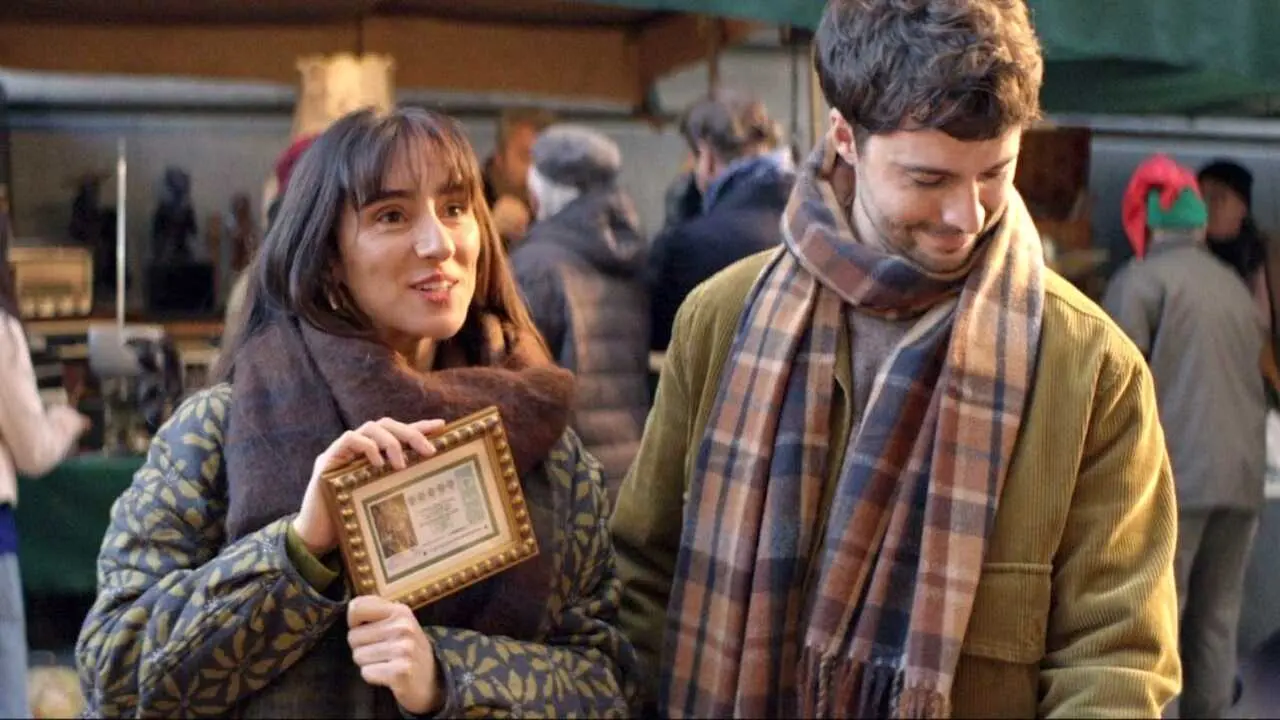 En la imagen dos de los protagonistas del anuncio del Sorteo de la Lotería de Navidad de este año 2025