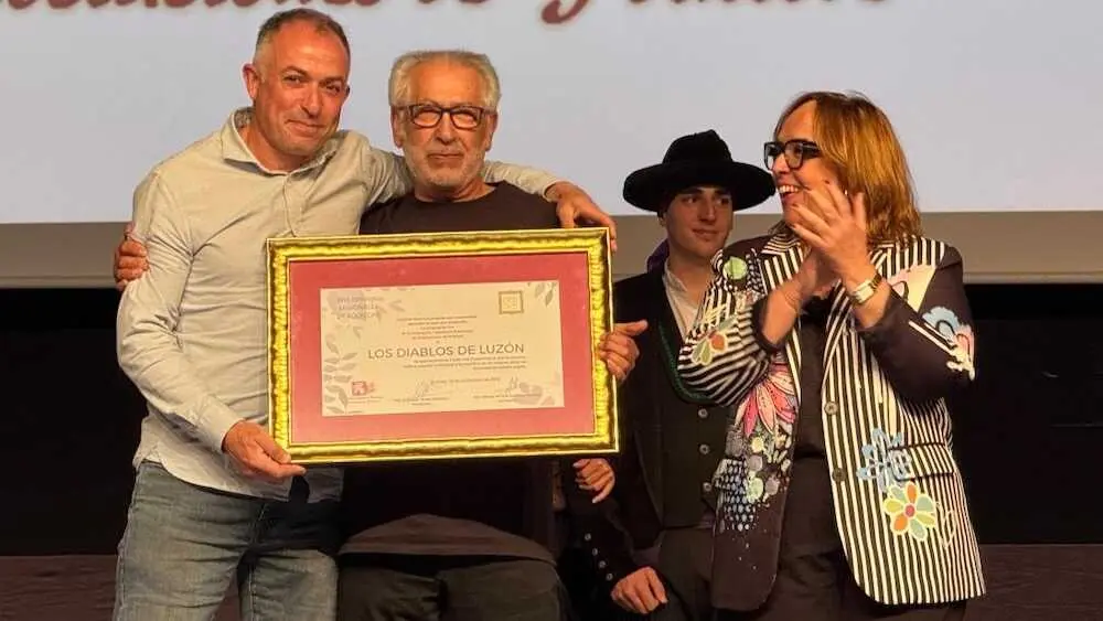 La viceconsejera de Cultura y Deportes en la clausura de la XXVII Jornada de Folklore celebrada este fin de semana en La Roda (Albacete)